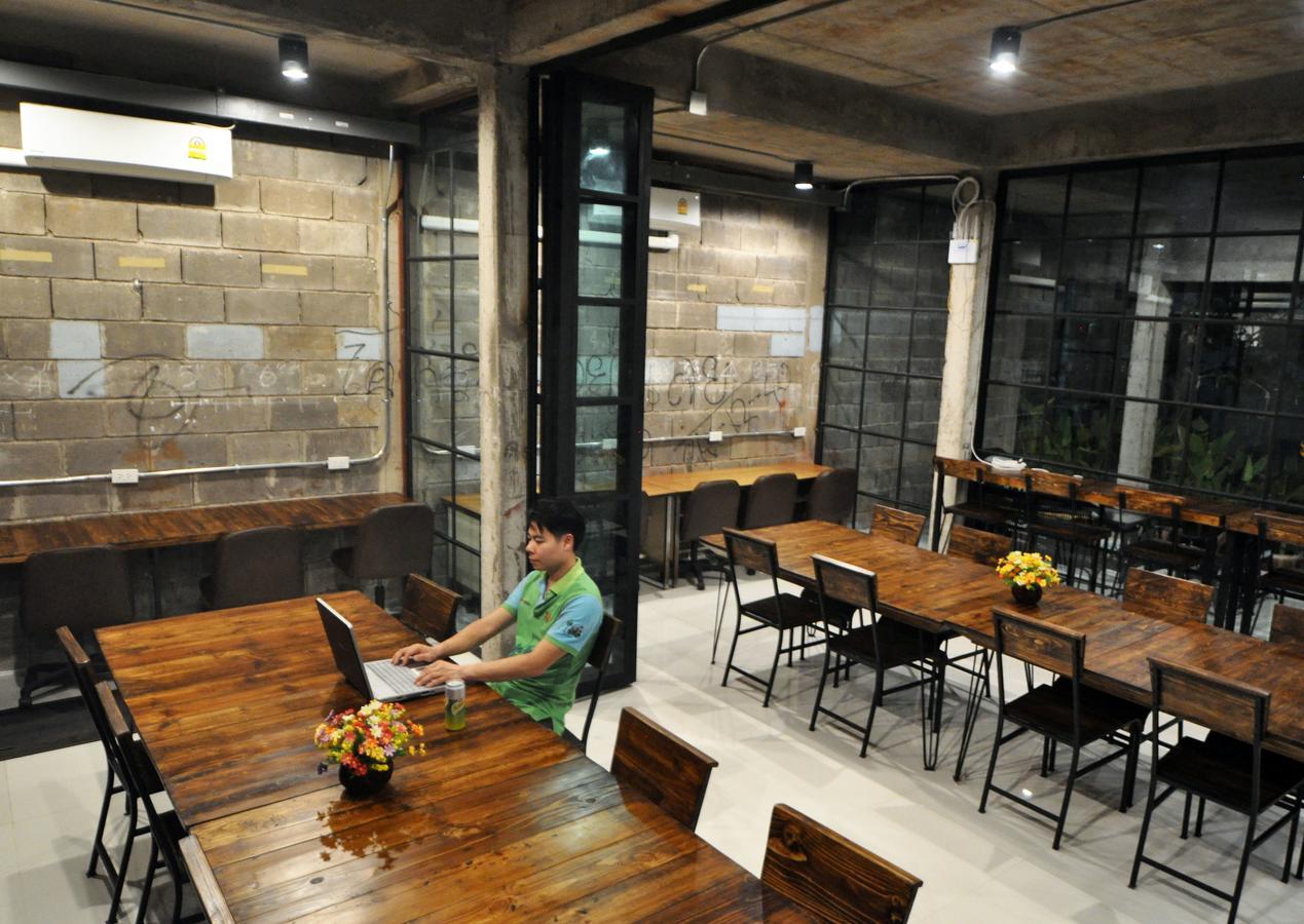 The Warehouse Chiang Mai Hotell Eksteriør bilde